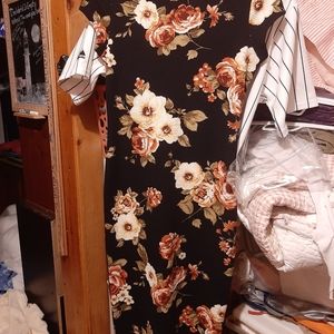 Womans dress,size s/m, shorty topsleeves